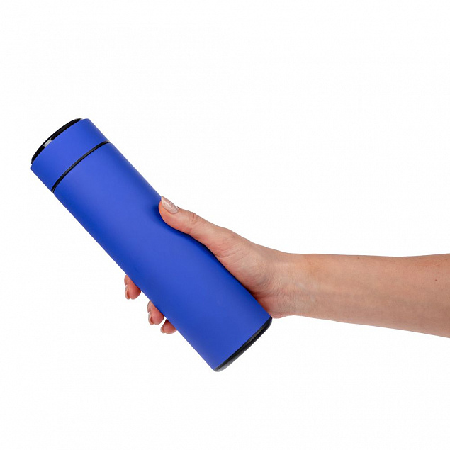 Смарт-бутылка с заменяемой батарейкой Long Therm Soft Touch, синяя с логотипом в Санкт-Петербурге заказать по выгодной цене в кибермаркете AvroraStore