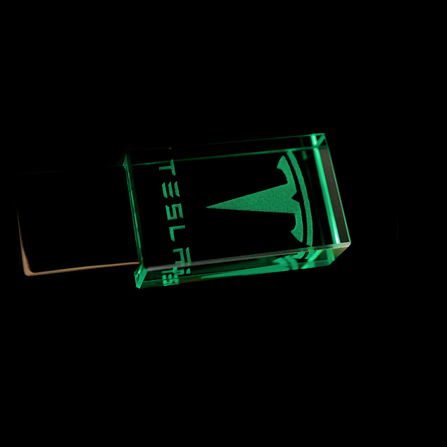 Флешка "Moon" 16 Гб c подсветкой - Зеленый FF с логотипом в Санкт-Петербурге заказать по выгодной цене в кибермаркете AvroraStore