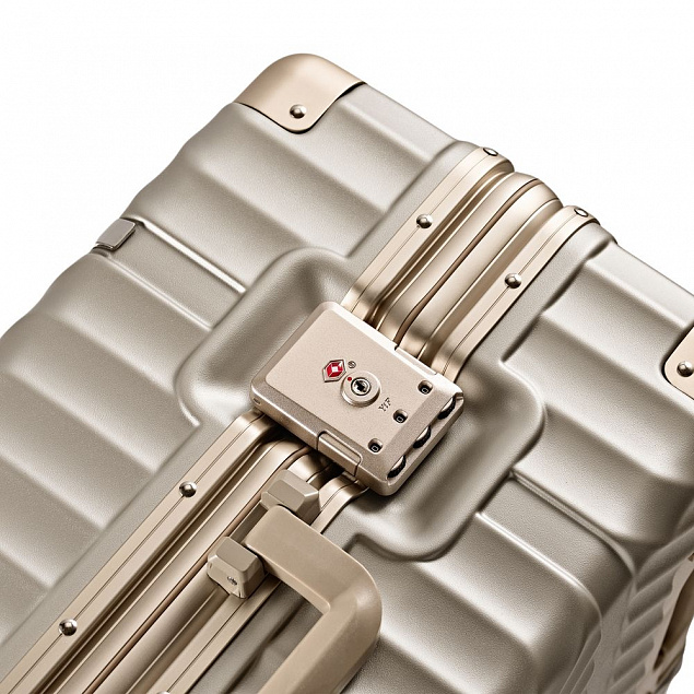 Чемодан Aluminum Frame PC Luggage V1, золотистый с логотипом в Санкт-Петербурге заказать по выгодной цене в кибермаркете AvroraStore