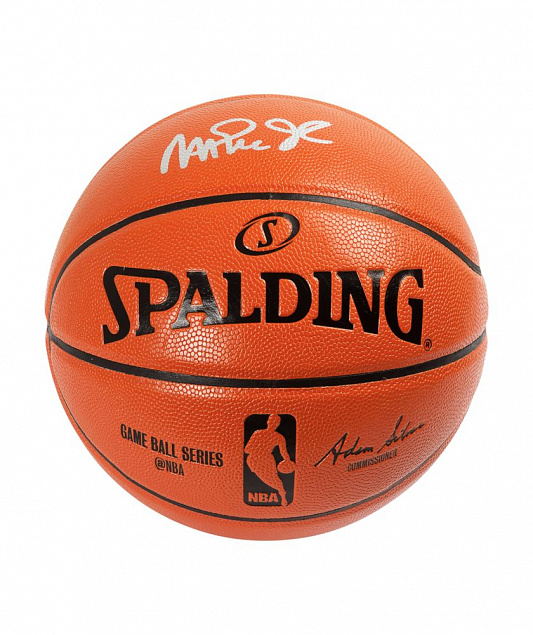 Профессиональный баскетбольный мяч с автографом Мэджика Джонсона с логотипом в Санкт-Петербурге заказать по выгодной цене в кибермаркете AvroraStore