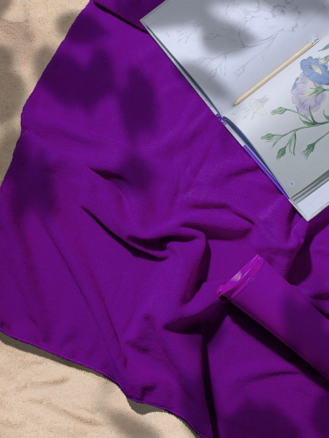 Флисовый плед Warm&Peace, фиолетовый с логотипом в Санкт-Петербурге заказать по выгодной цене в кибермаркете AvroraStore