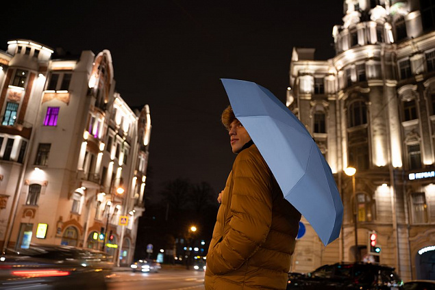 Зонт складной Show Up со светоотражающим куполом, синий с логотипом в Санкт-Петербурге заказать по выгодной цене в кибермаркете AvroraStore