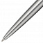 Ручка шариковая Parker Jotter XL Monochrome Grey, серебристая с логотипом в Санкт-Петербурге заказать по выгодной цене в кибермаркете AvroraStore