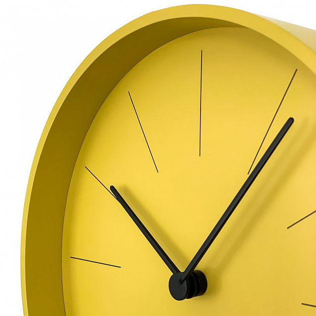 Часы настенные Ozzy, желтые с логотипом в Санкт-Петербурге заказать по выгодной цене в кибермаркете AvroraStore