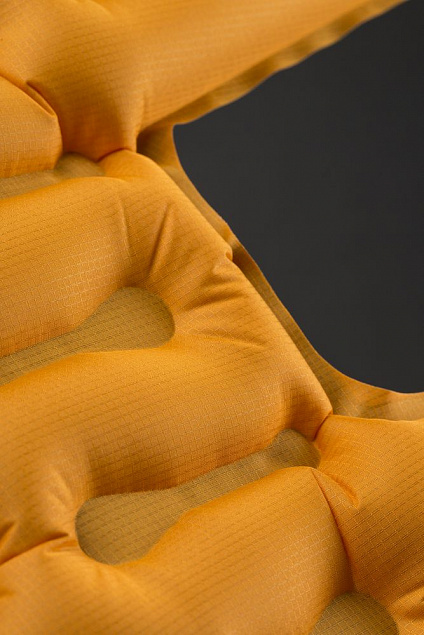 Надувной коврик Inertia X-Lite, оранжевый с логотипом в Санкт-Петербурге заказать по выгодной цене в кибермаркете AvroraStore