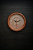 Часы настенные с деревянным ободом, дуб с логотипом в Санкт-Петербурге заказать по выгодной цене в кибермаркете AvroraStore