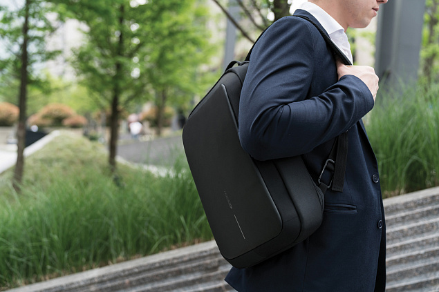 Сумка-рюкзак Bobby Bizz с защитой от карманников с логотипом в Санкт-Петербурге заказать по выгодной цене в кибермаркете AvroraStore